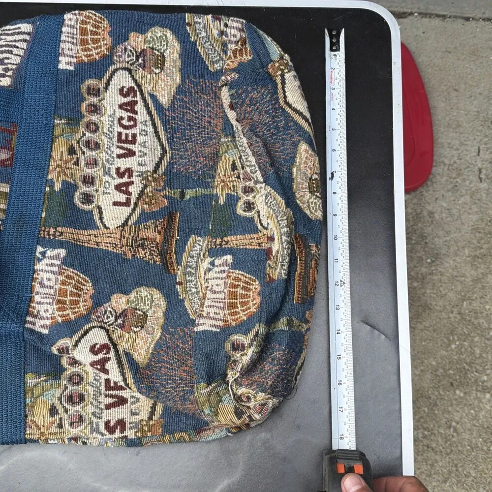 Vintage Bovanousa Las Vegas Casino Tapestry Duffel Bag Carry On USA Zippers